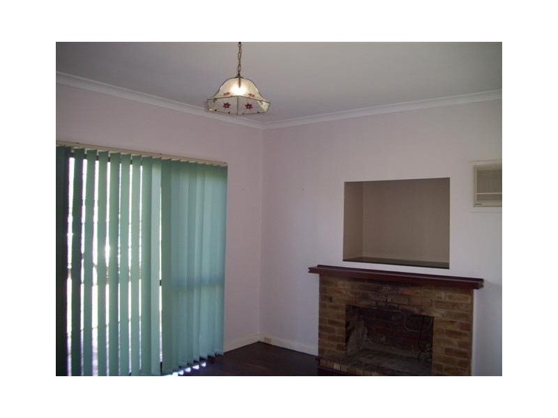 22 Lock Street, Narrogin WA 6312