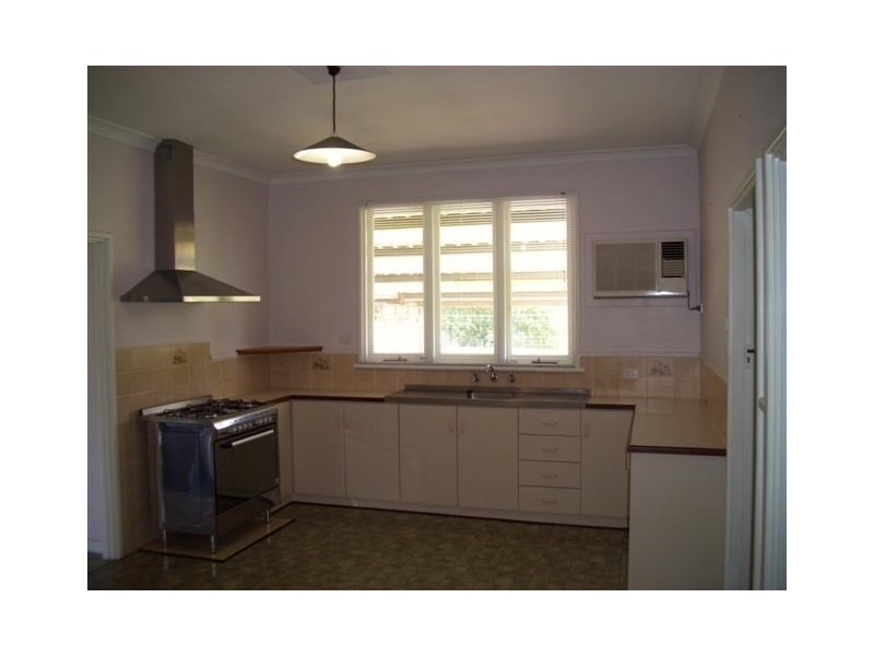 22 Lock Street, Narrogin WA 6312