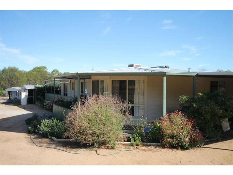 113 Clifford Street, Cuballing WA 6311