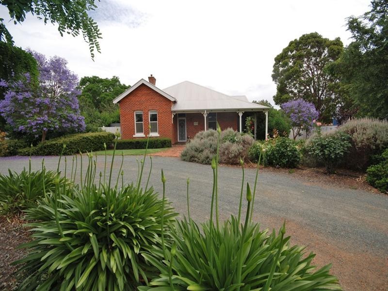 144 Clayton Road, Narrogin WA 6312