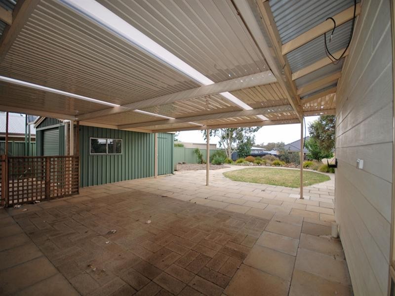 16 Fry Street, Williams WA 6391