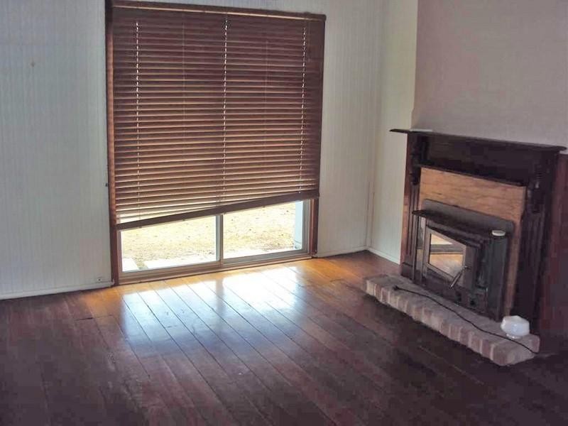 15 Johnston Street, Wickepin WA 6370