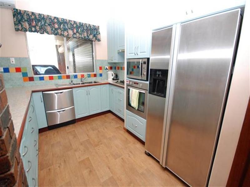 2 Hough Street, Narrogin WA 6312