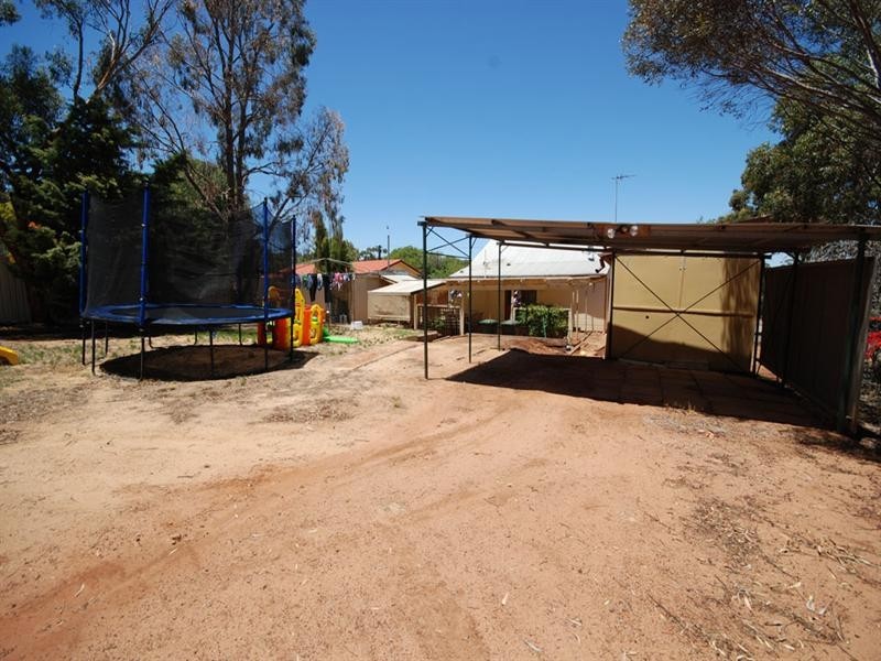 85 Herald Street, Narrogin WA 6312
