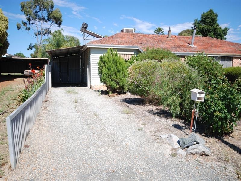 20a Floyed Street, Narrogin WA 6312