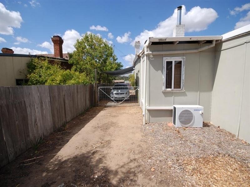 44 Fairway Street, Narrogin WA 6312