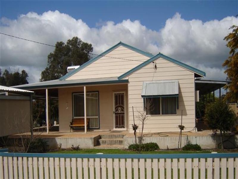 10 New Street, Williams WA 6391