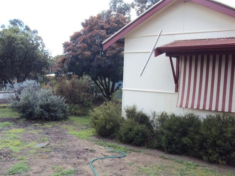 65 Richardson Street, Brookton WA 6306