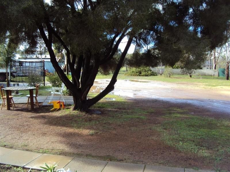 65 Richardson Street, Brookton WA 6306