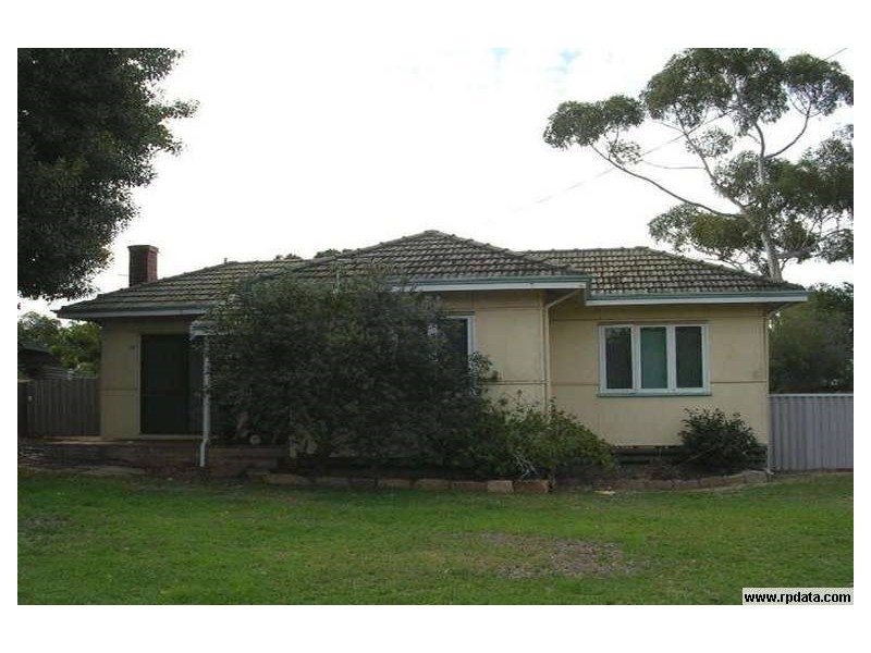 22 Lock Street, Narrogin WA 6312