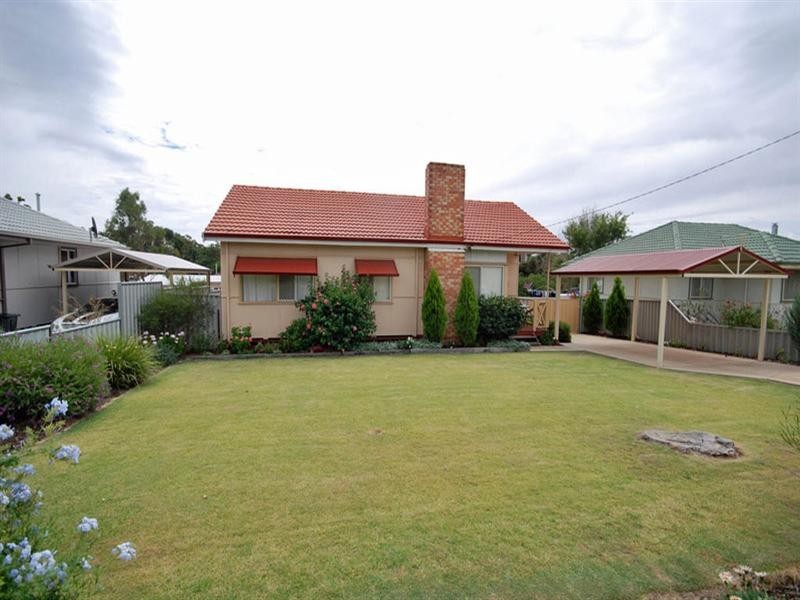 88 Lock Street, Narrogin WA 6312