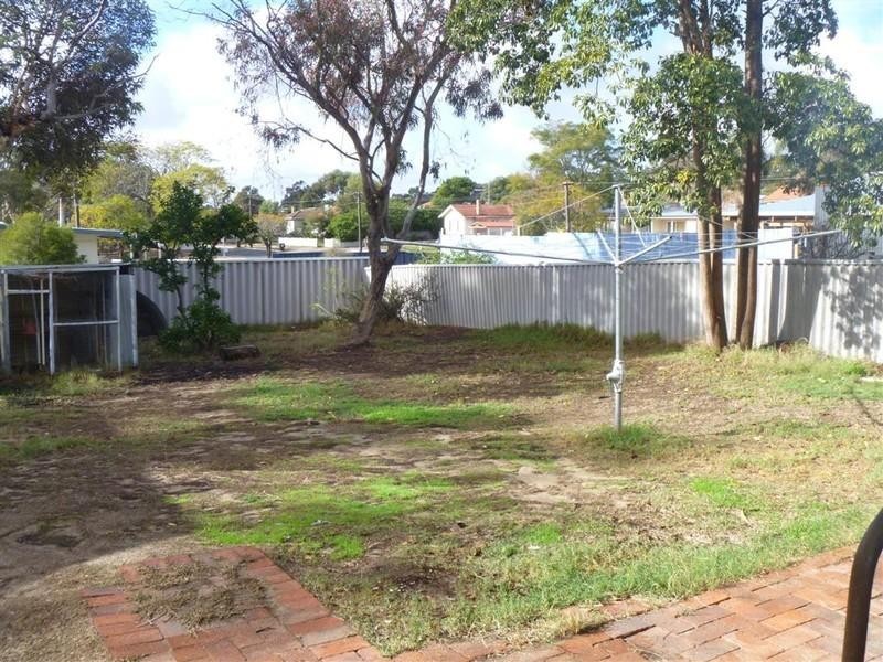 15 Lefroy Street, Narrogin WA 6312