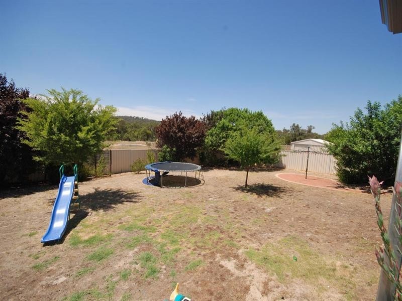 12 Fry Street, Williams WA 6391