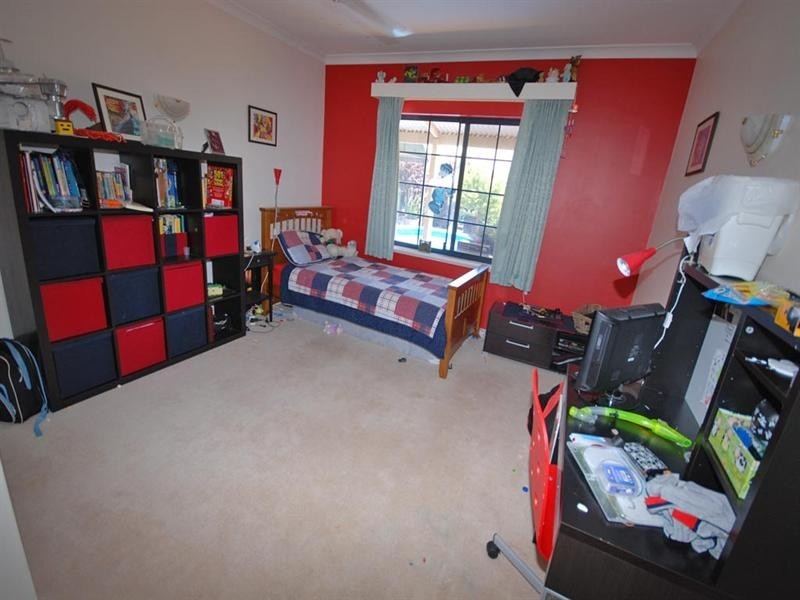 12 Fry Street, Williams WA 6391