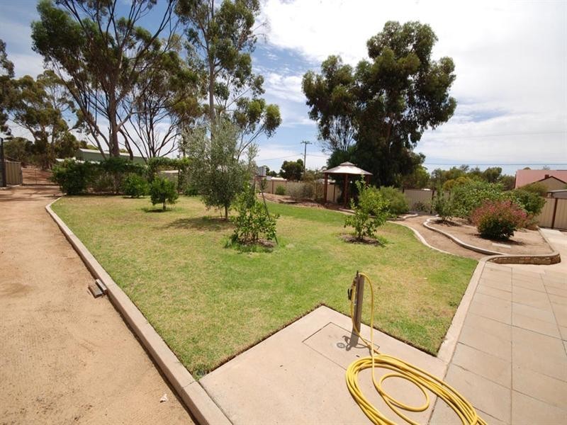 187 Campbell Street, Cuballing WA 6311