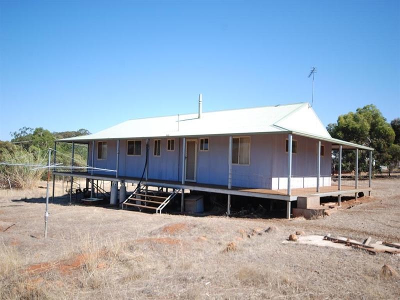 96 Herald Street, Narrogin WA 6312