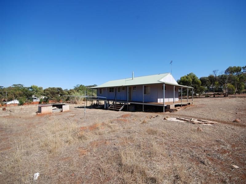 96 Herald Street, Narrogin WA 6312