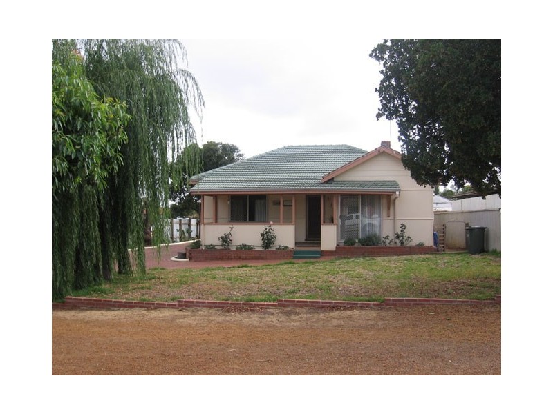 55 Doney Street, Narrogin WA 6312