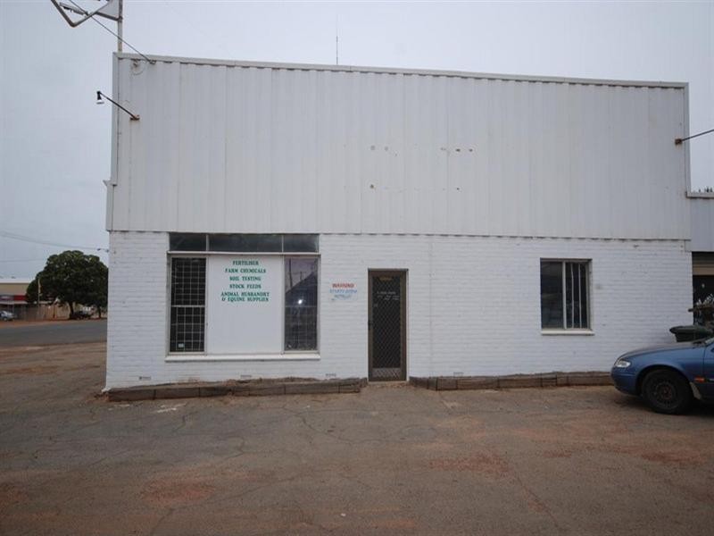 20 Fairway Street, Narrogin WA 6312