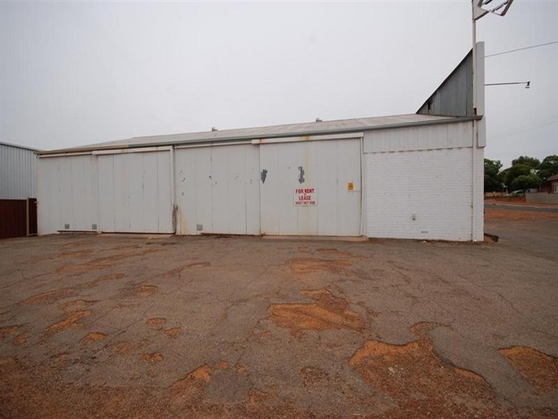 20 Fairway Street, Narrogin WA 6312