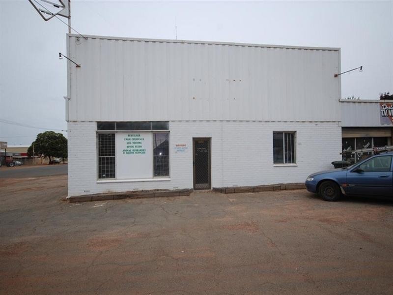 20 Fairway Street, Narrogin WA 6312