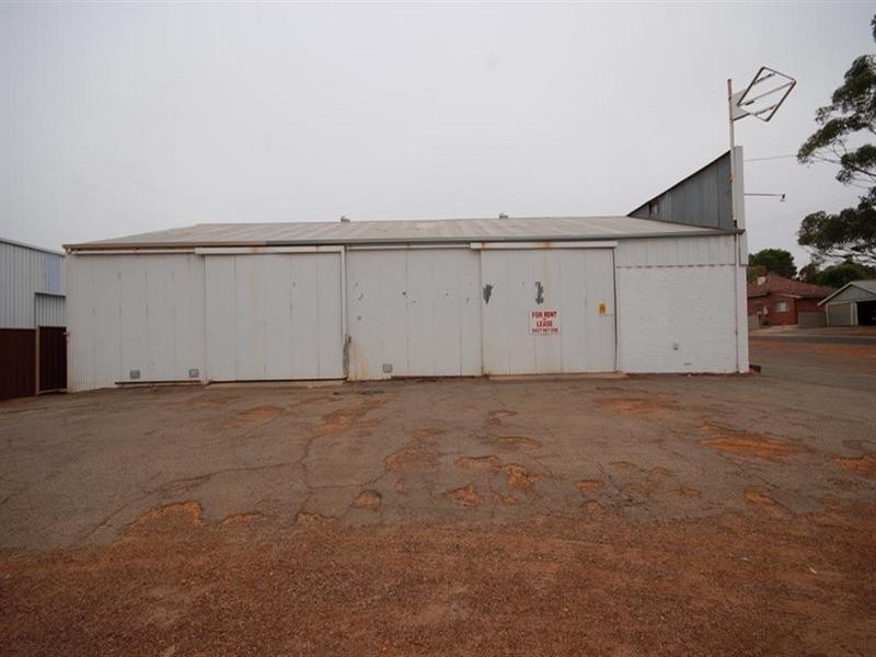 20 Fairway Street, Narrogin WA 6312