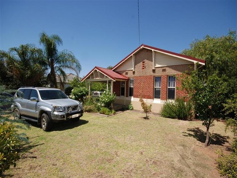 33 Furnival Street, Narrogin WA 6312