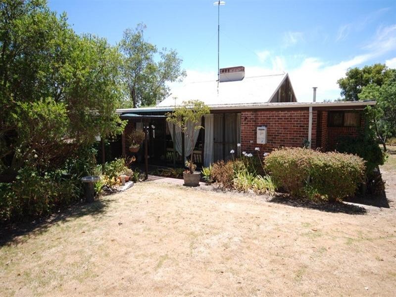 8 Piesse Street, Williams WA 6391