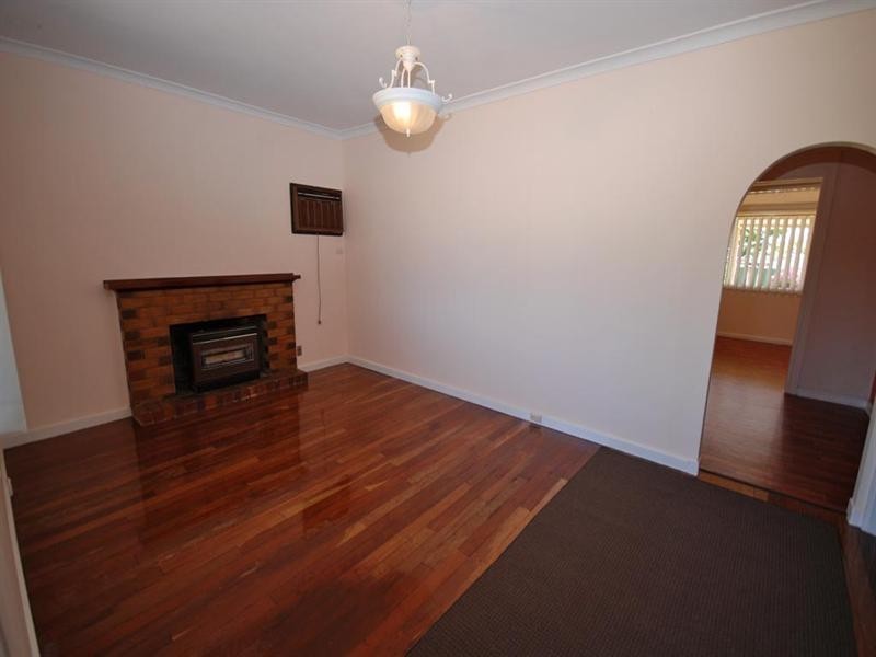 80-82 Ensign Street, Narrogin WA 6312