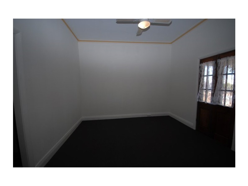 15 May Street, Narrogin WA 6312