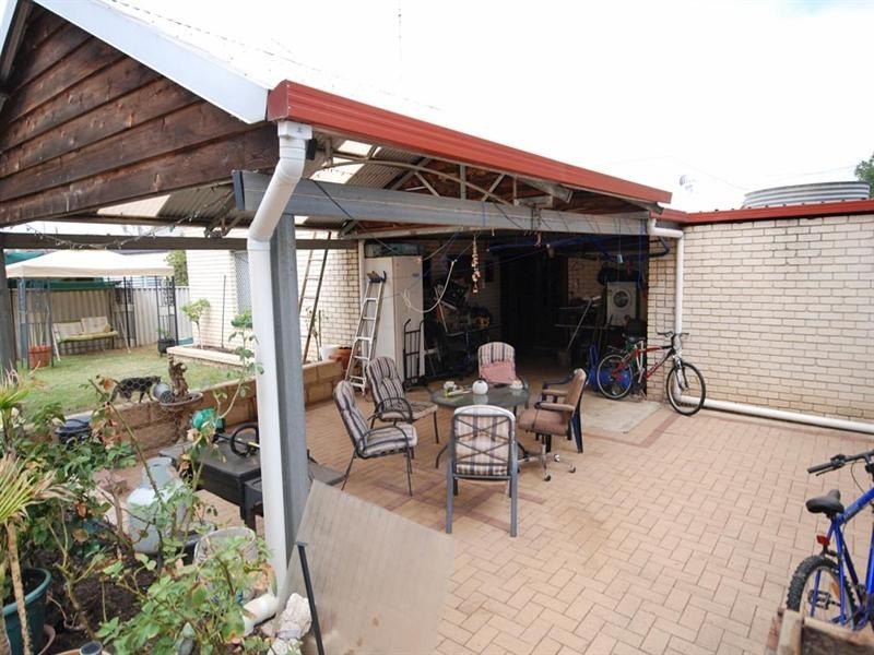 5 Hale Street, Narrogin WA 6312