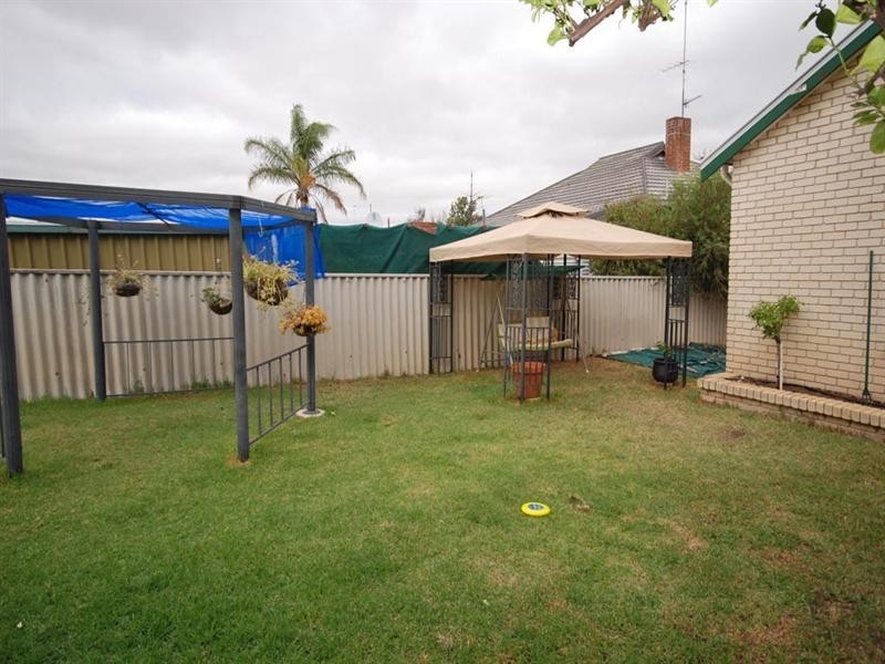 5 Hale Street, Narrogin WA 6312