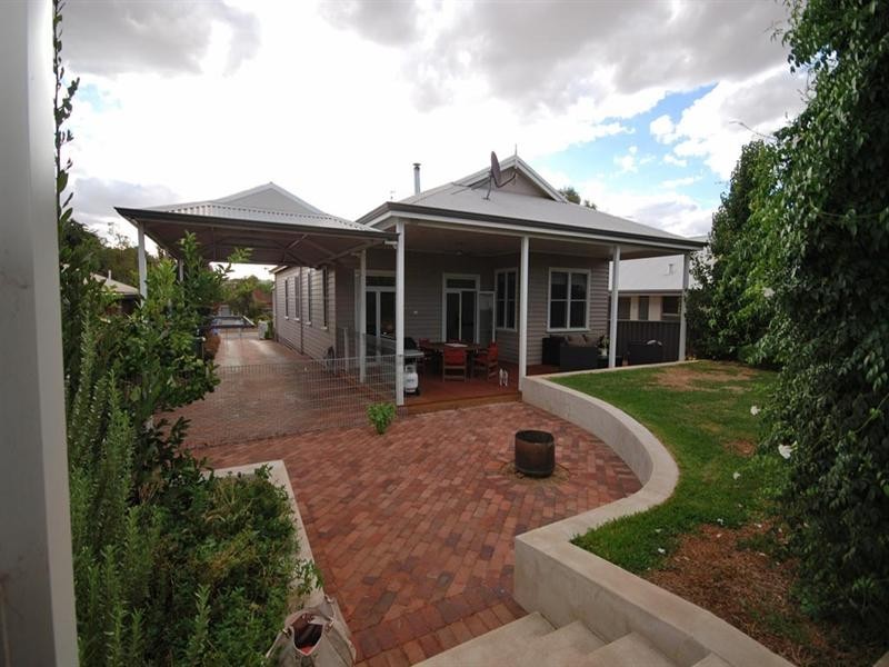 35 Havelock Street, Narrogin WA 6312