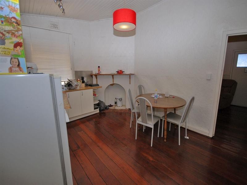 32 Forrest Street, Narrogin WA 6312