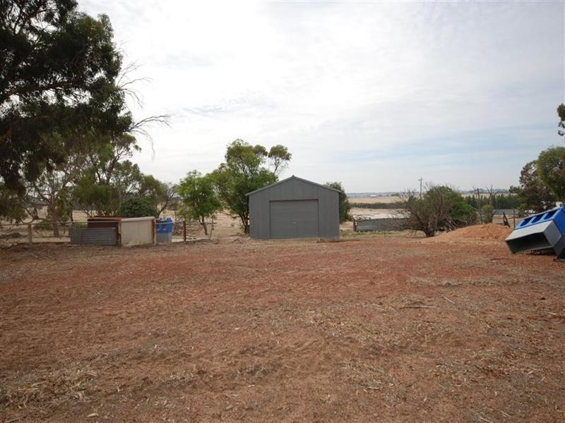 11 Yilliminning Road, Narrogin WA 6312