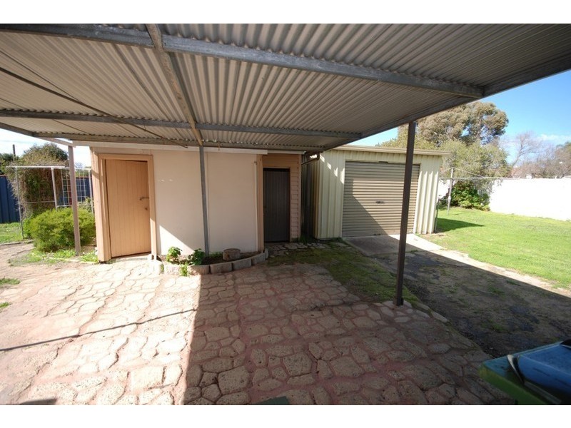 8 Hillman Street,, Narrogin WA 6312