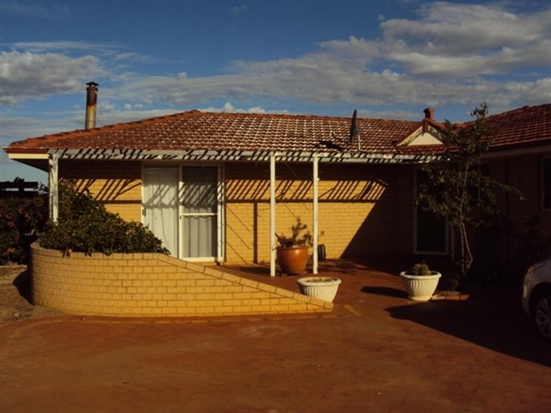 17895 Great Southern Highway, Narrogin WA 6312