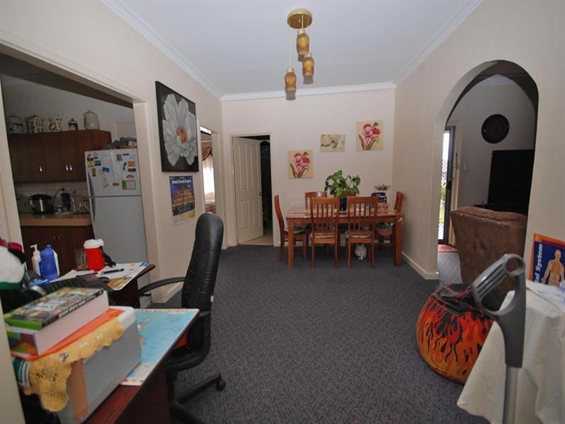 9 Burns Street, Narrogin WA 6312