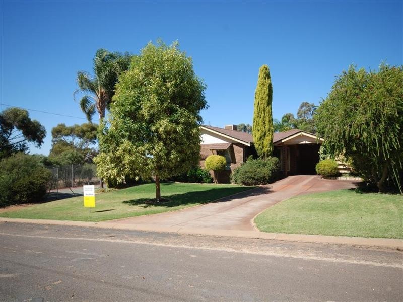 23-25 Fleay Road, Narrogin WA 6312