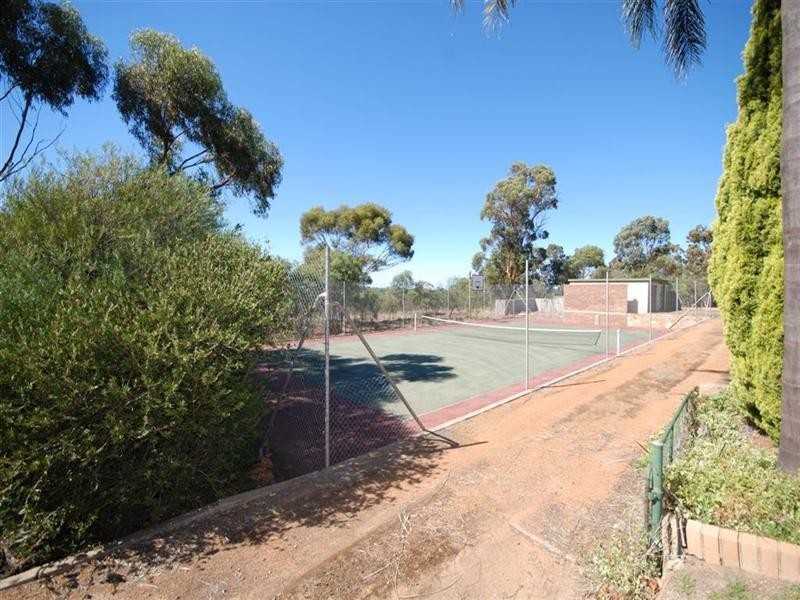 23-25 Fleay Road, Narrogin WA 6312