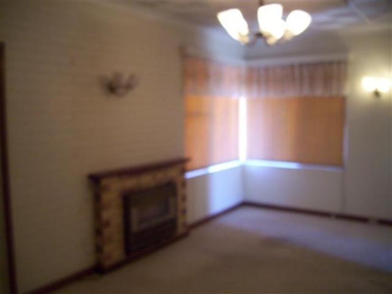 16 Felspar, Narrogin WA 6312