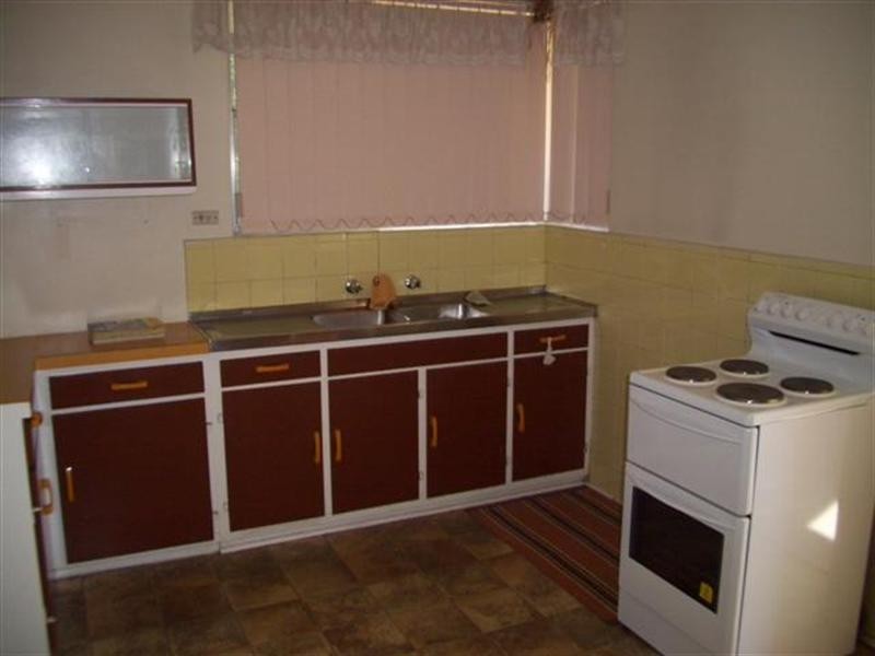 16 Felspar, Narrogin WA 6312