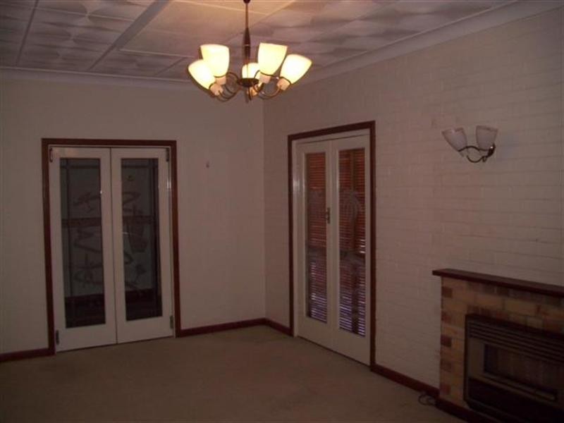 16 Felspar, Narrogin WA 6312