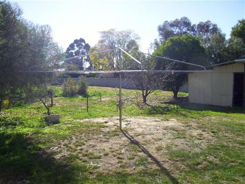 16 Felspar, Narrogin WA 6312