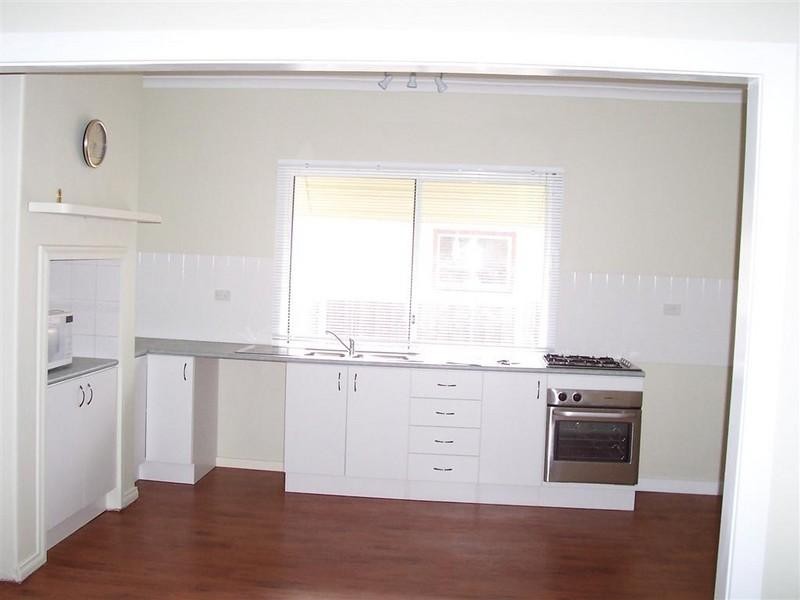 4 Hillman Street, Narrogin WA 6312