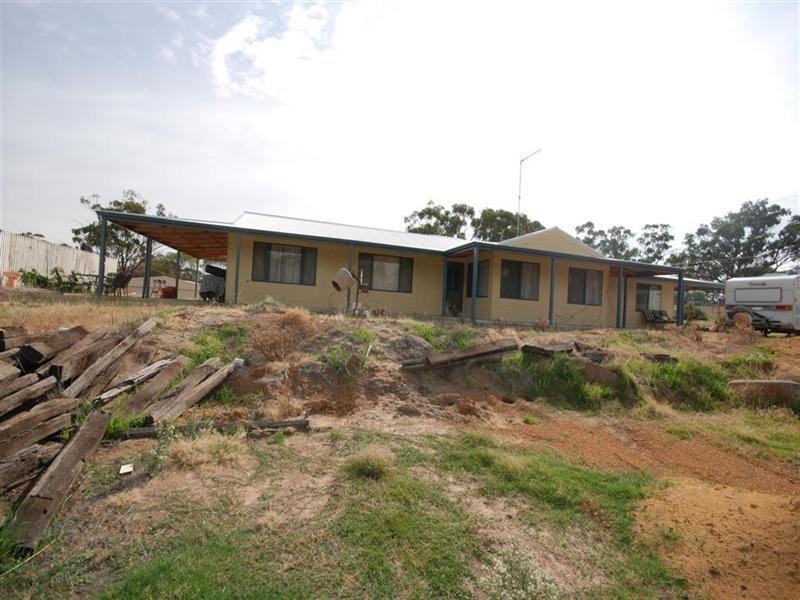 22 Pitt Street, Pingelly WA 6308