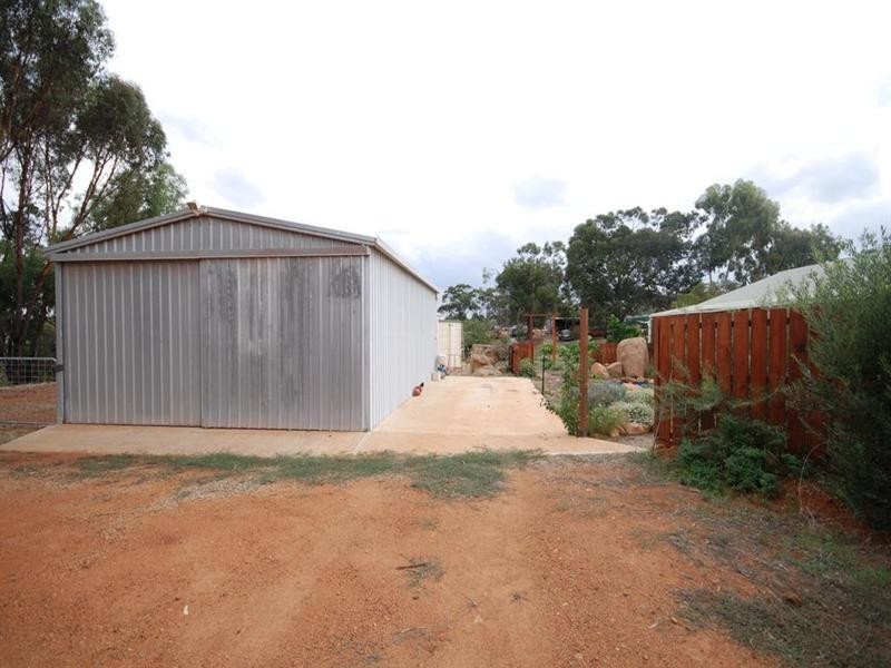 80 Herald Street, Narrogin WA 6312