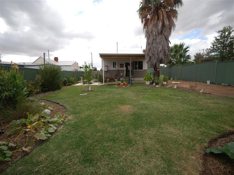 34 Grant Street, Narrogin WA 6312