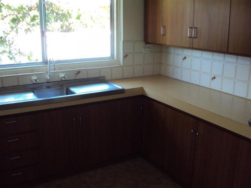 9 Burns Street, Narrogin WA 6312