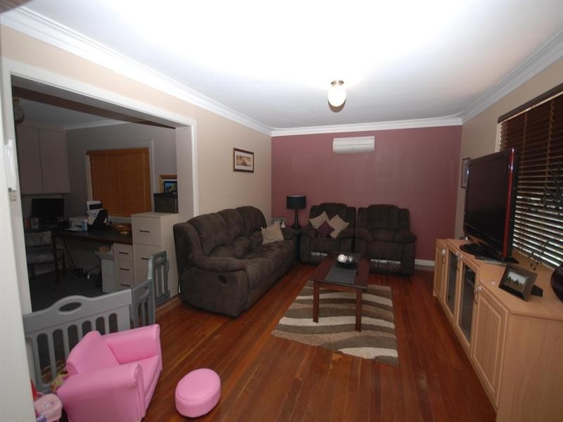 21 May Street, Narrogin WA 6312